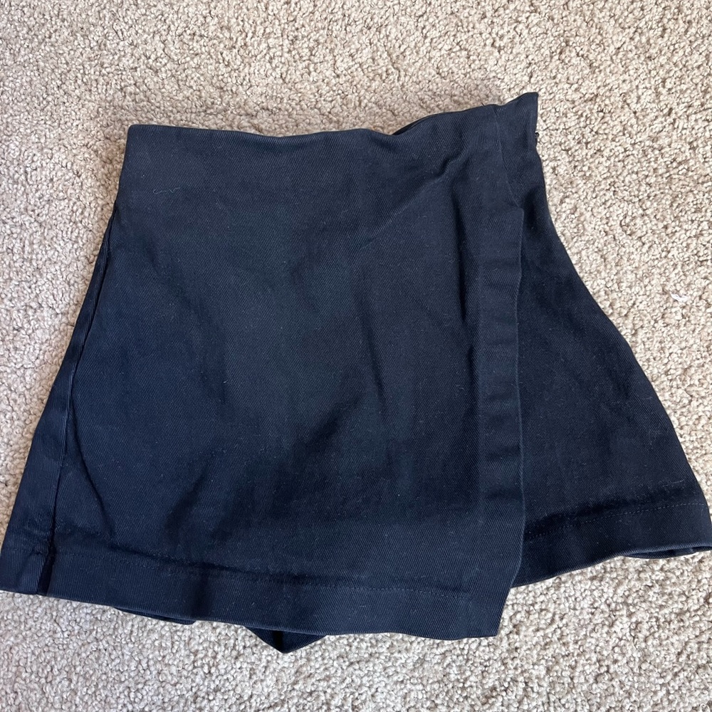 Black skort!